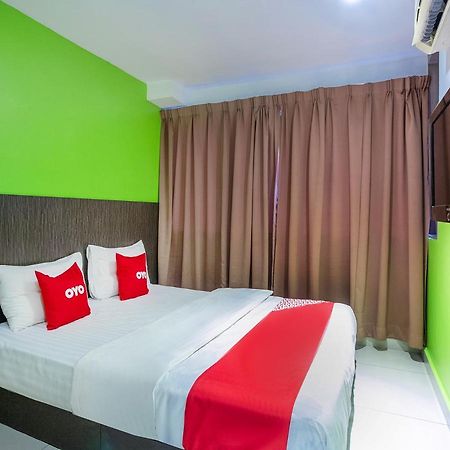 Oyo 90173 Hotel Mekong Kuala Lumpur Buitenkant foto